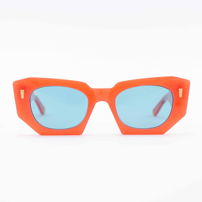 Kim: cat-eye streetwear sunglasses